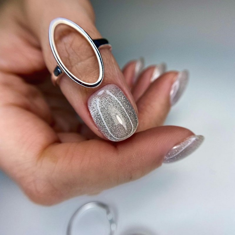 Трендовый маникюр «кошачий глаз» 2026: идеи дизайна ногтей