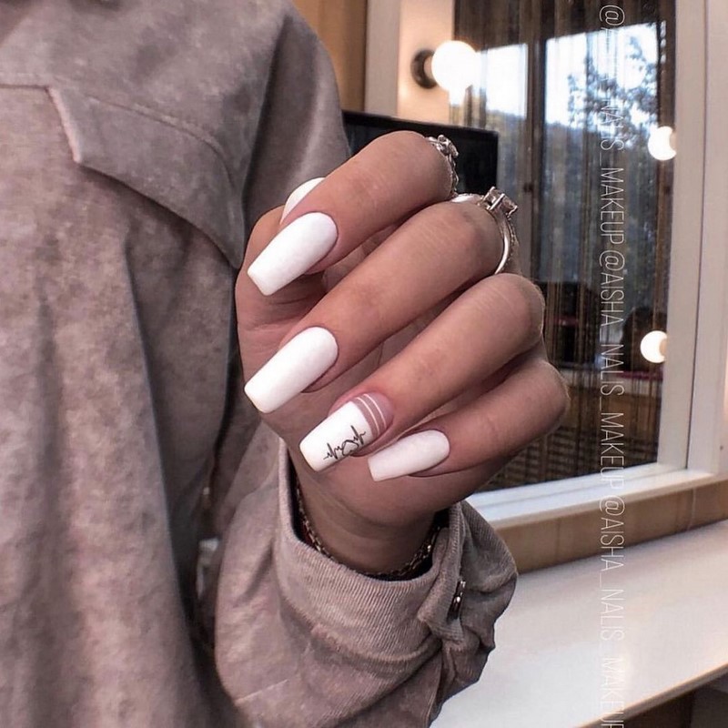 Модный маникюр весна 2026 — тренды, идеи, новинки на фото