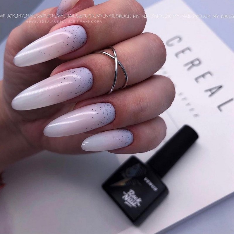 Модный маникюр весна 2026 — тренды, идеи, новинки на фото