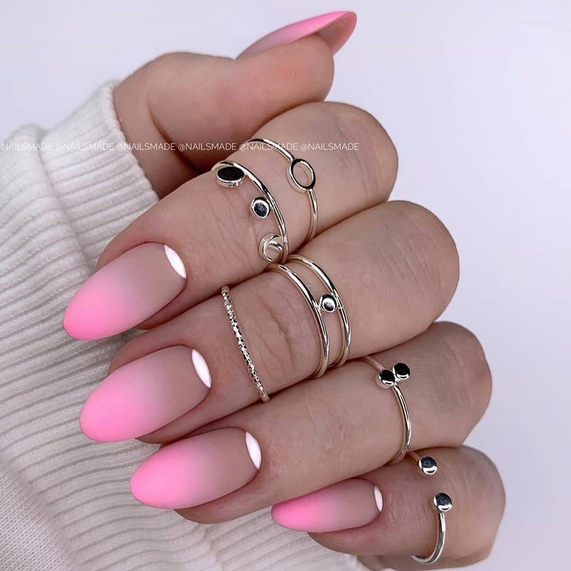 Модный маникюр весна 2026 — тренды, идеи, новинки на фото