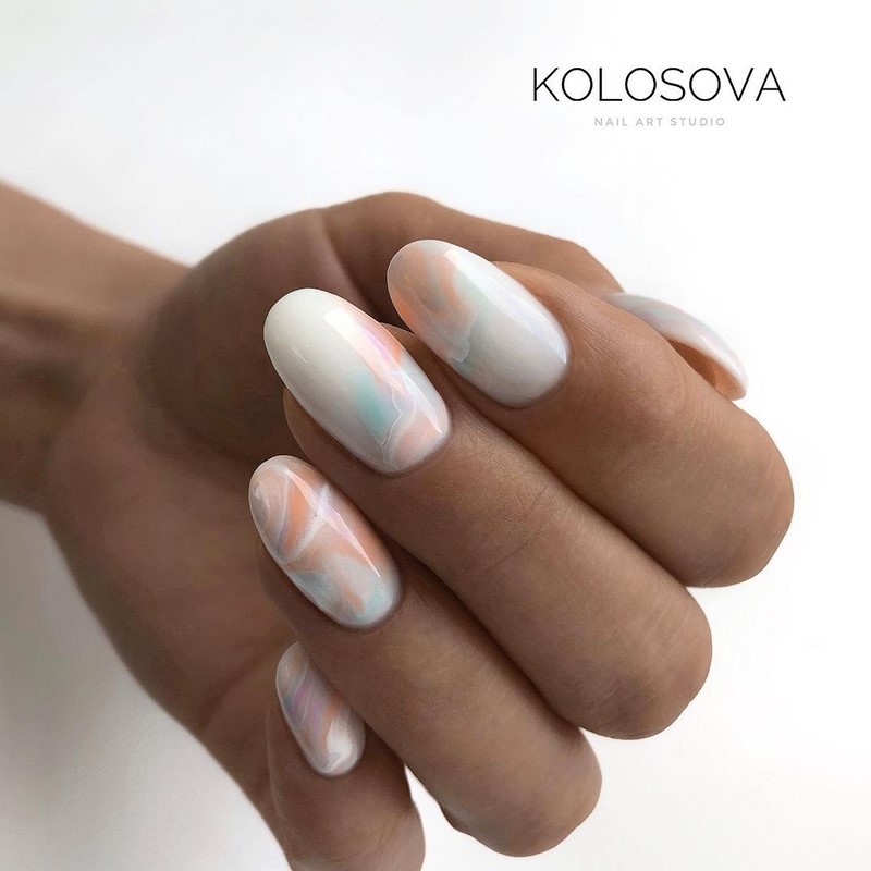 Модный маникюр весна 2026 — тренды, идеи, новинки на фото