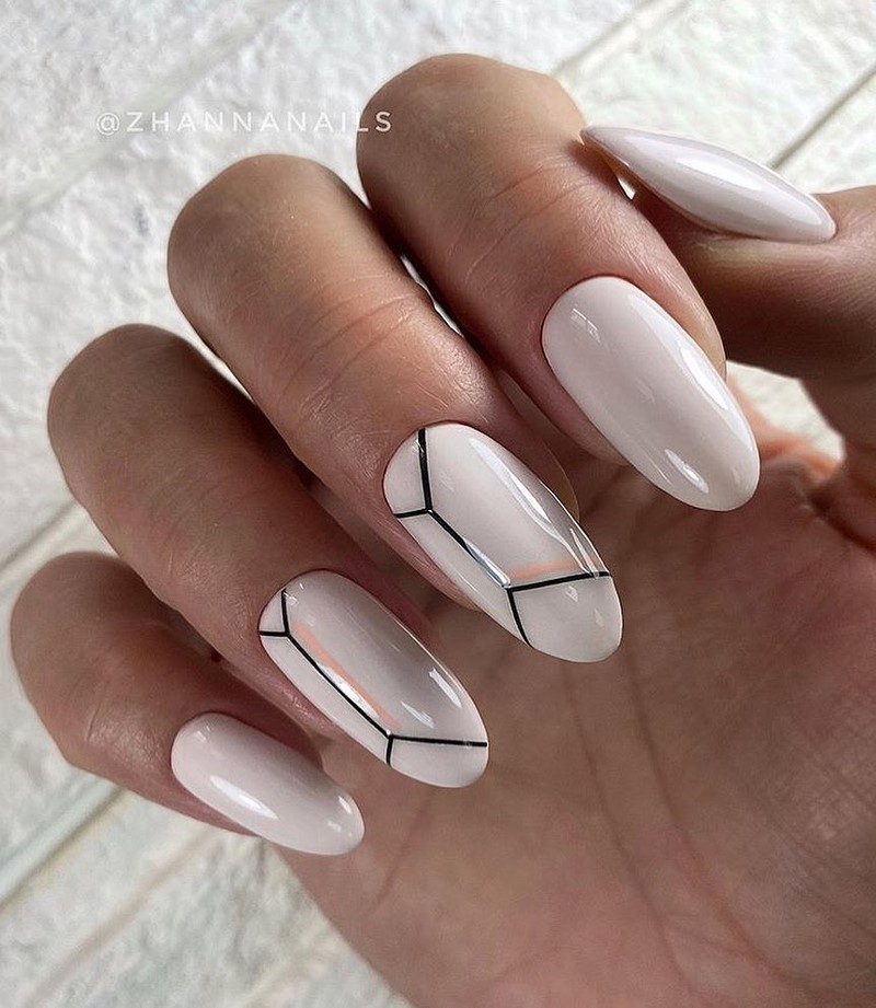 Модный маникюр весна 2026 — тренды, идеи, новинки на фото