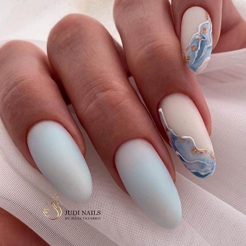 Модный маникюр весна 2026 — тренды, идеи, новинки на фото