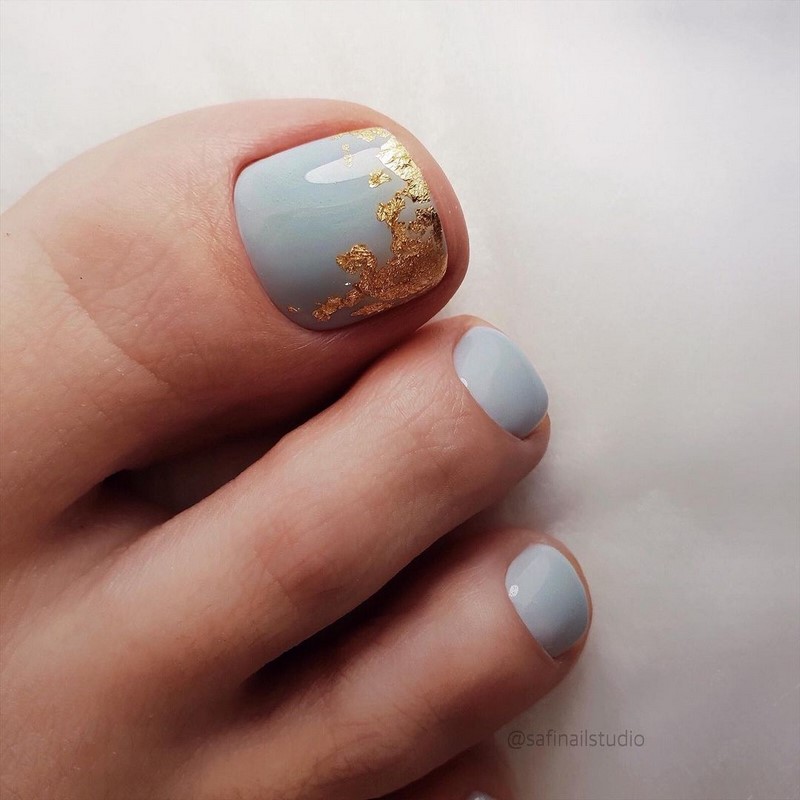 Модный педикюр 2026: дизайны и тенденции — фото