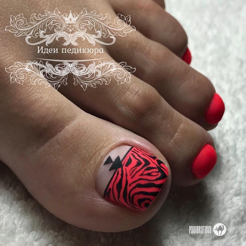 Модный педикюр 2026: дизайны и тенденции — фото