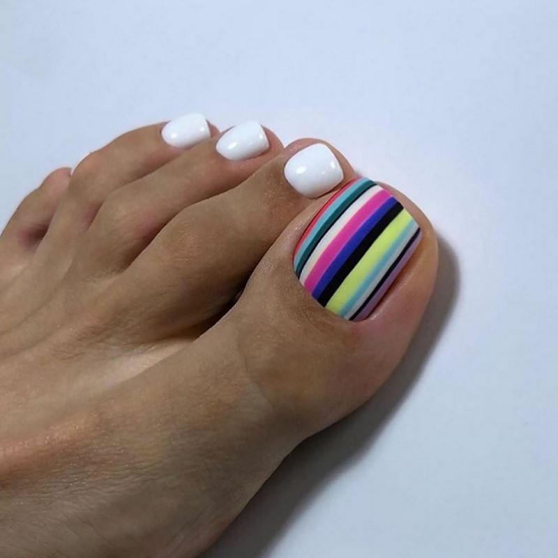 Модный педикюр 2026: дизайны и тенденции — фото