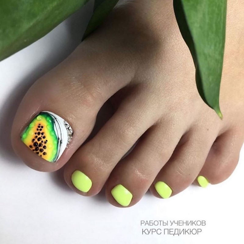 Модный педикюр 2026: дизайны и тенденции — фото
