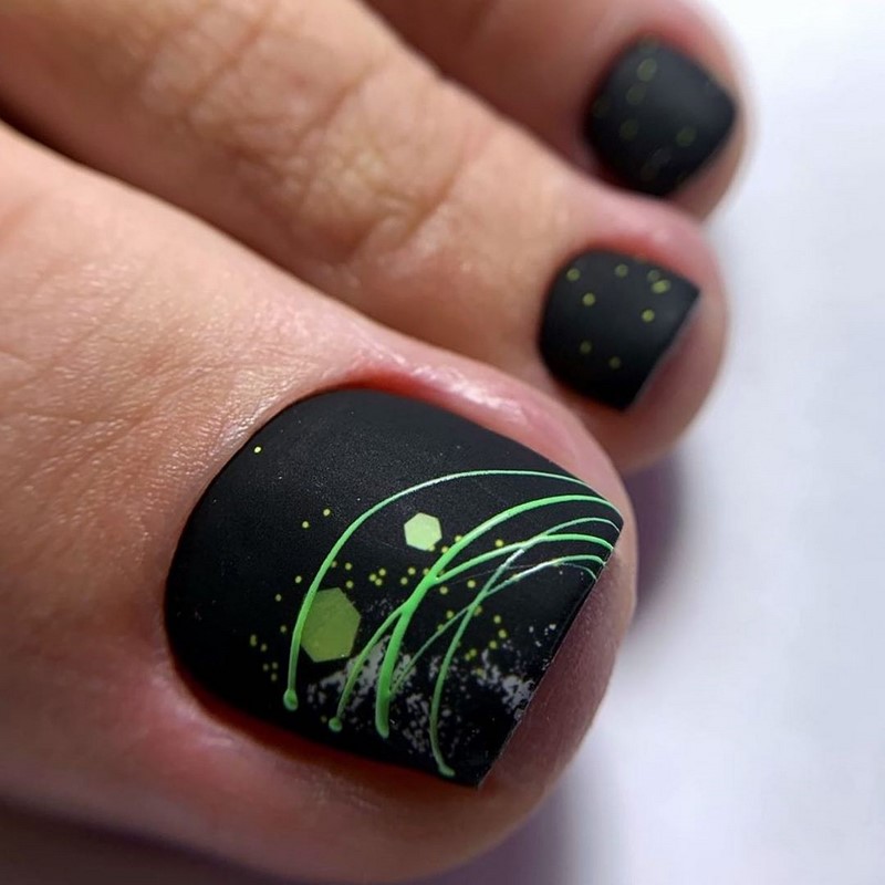 Модный педикюр 2026: дизайны и тенденции — фото