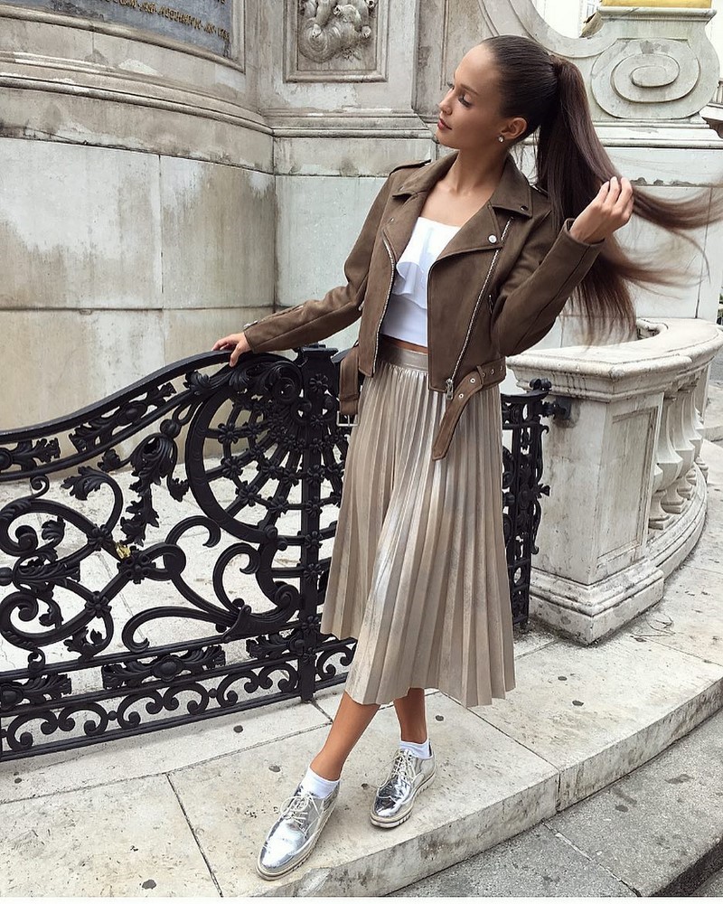 Топовые модели юбки плиссе 2026. Как создать стильные образы с юбкой плиссе?