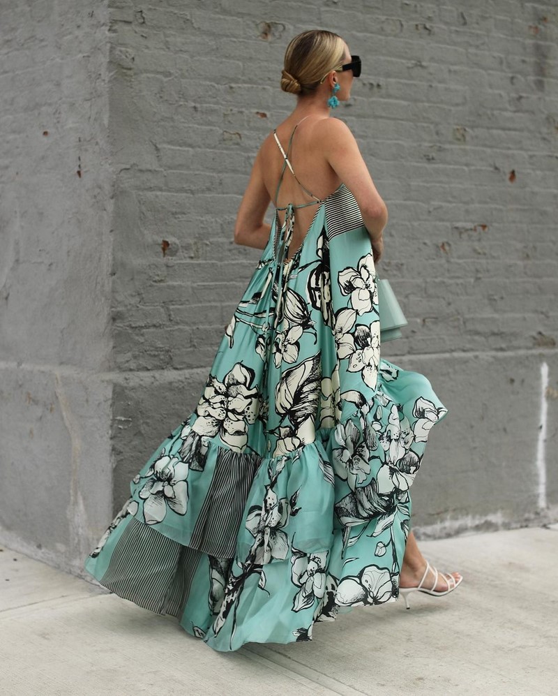 Летние сарафаны 2026 — модели, новинки, образы