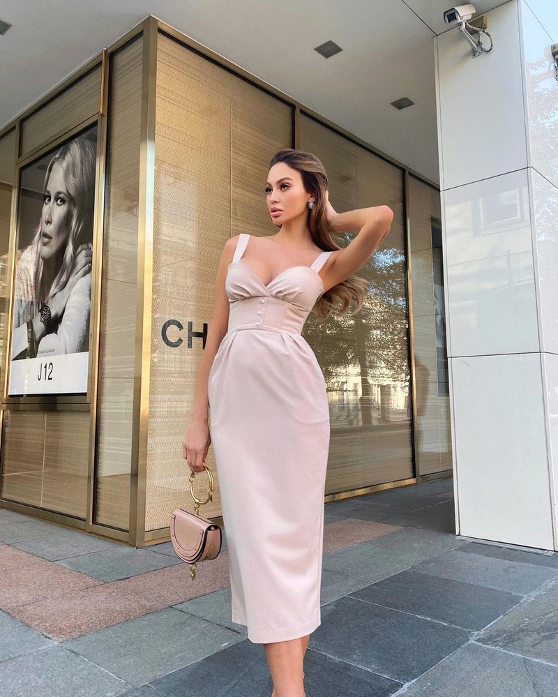 Летние сарафаны 2026 — модели, новинки, образы