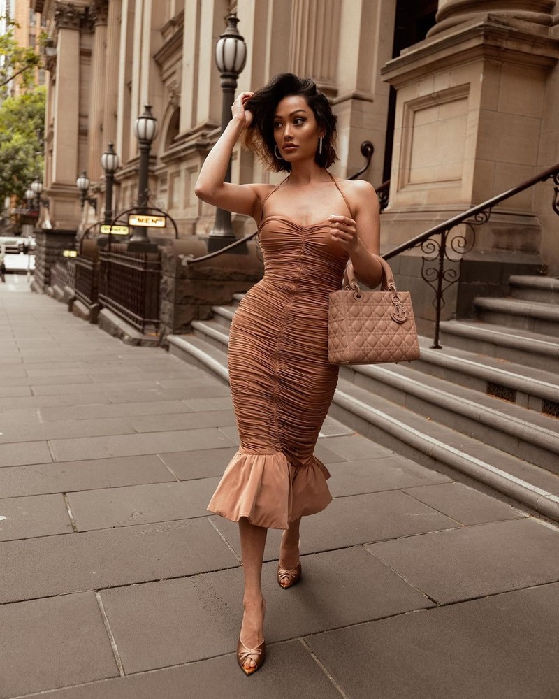 Летние сарафаны 2026 — модели, новинки, образы