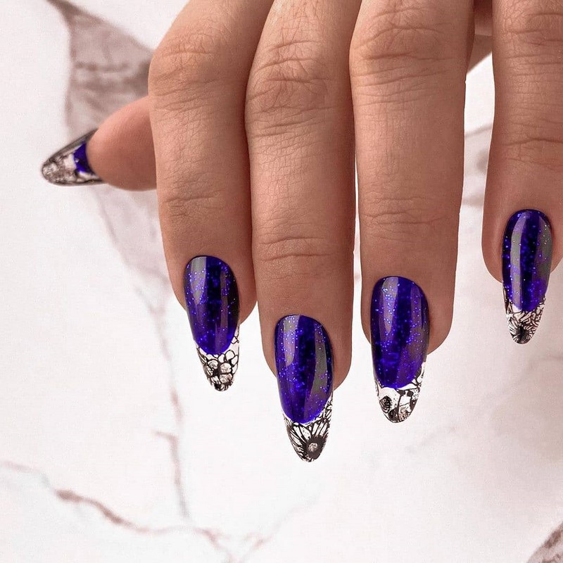 Стильный синий маникюр 2026: идеи, новинки, тенденции