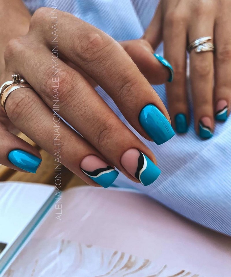Стильный синий маникюр 2026: идеи, новинки, тенденции