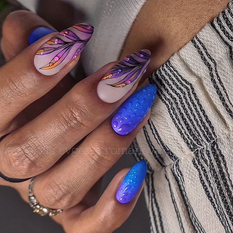 Стильный синий маникюр 2026: идеи, новинки, тенденции