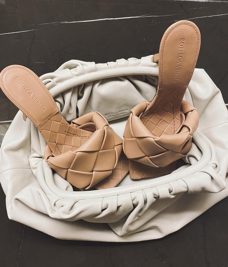 Модная обувь на лето 2026 — новинки, тренды, фото