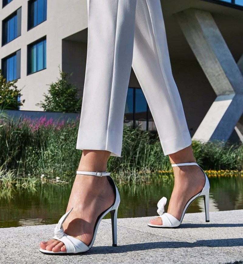 Модная обувь на лето 2026 — новинки, тренды, фото