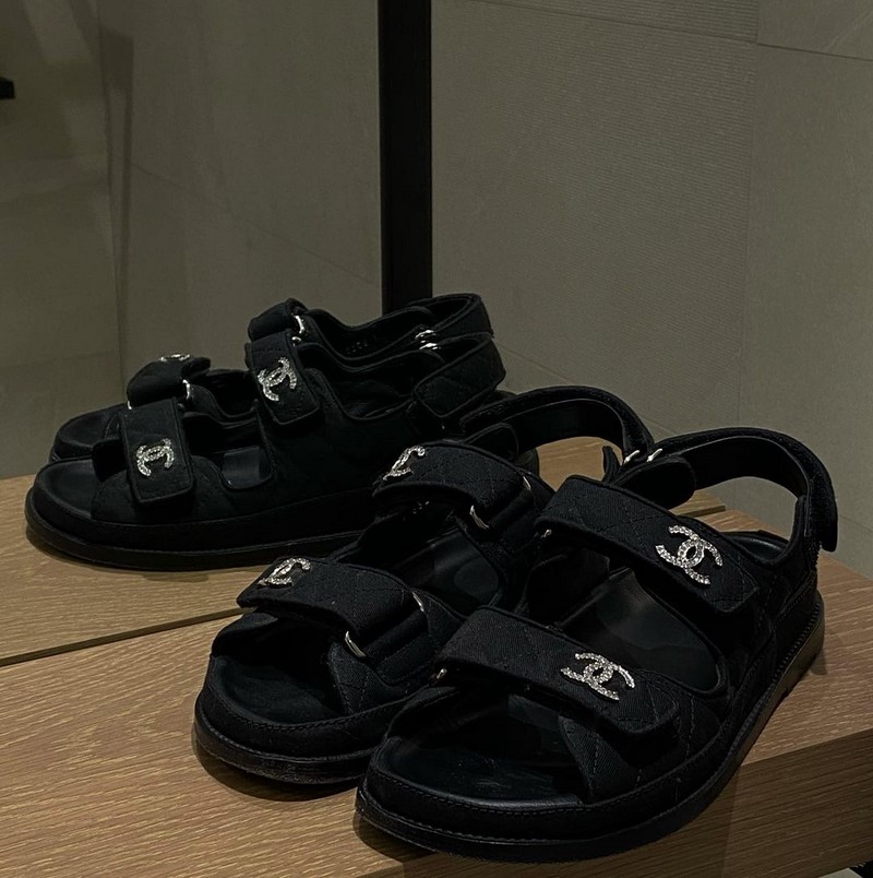 Модная обувь на лето 2026 — новинки, тренды, фото