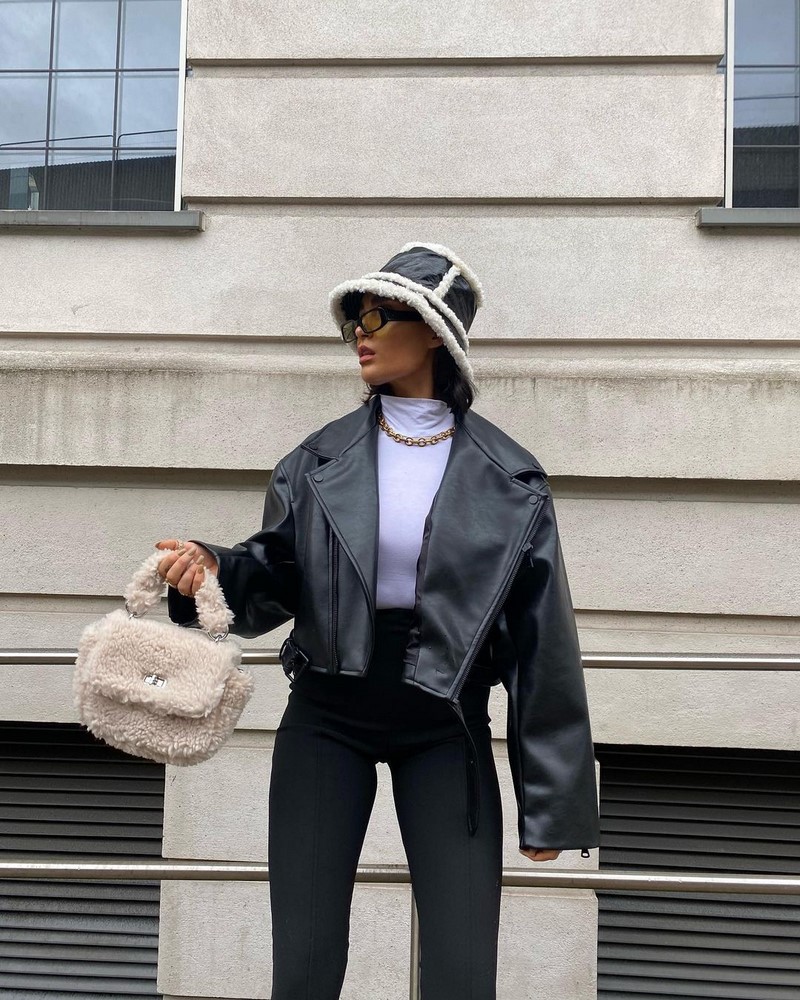 Весенние куртки 2026: модные новинки на фото