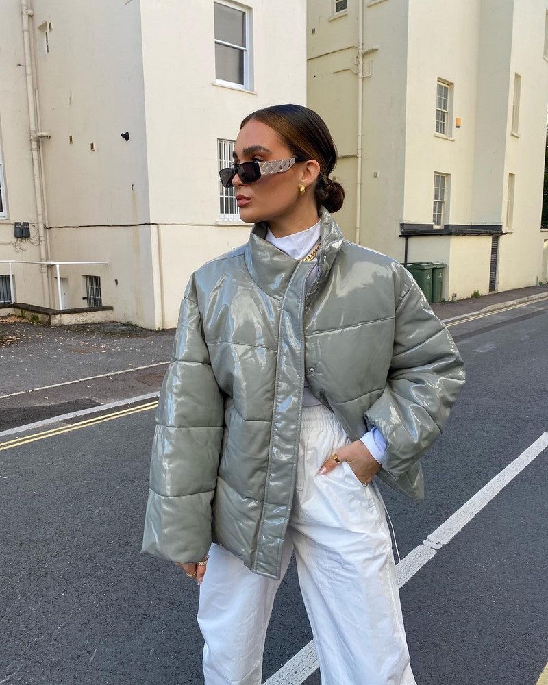 Весенние куртки 2026: модные новинки на фото