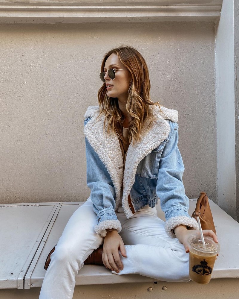 Весенние куртки 2026: модные новинки на фото