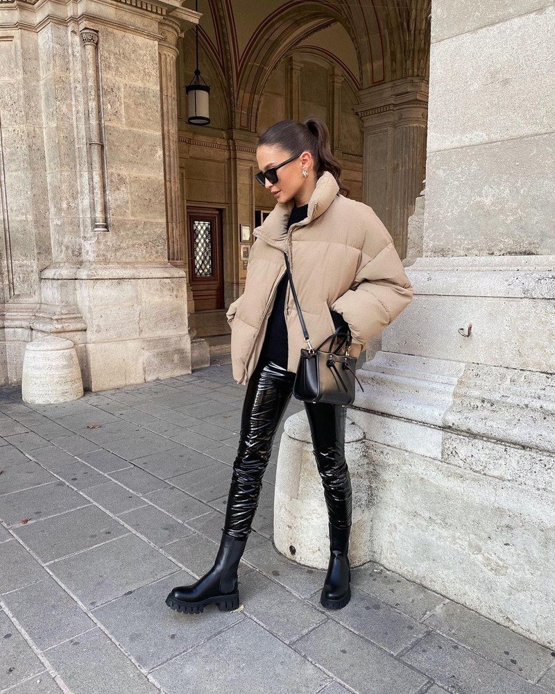 Весенние куртки 2026: модные новинки на фото