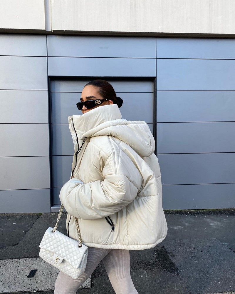 Весенние куртки 2026: модные новинки на фото