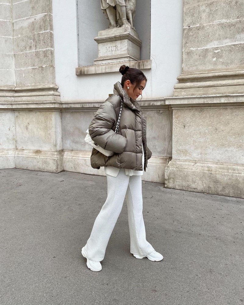 Весенние куртки 2026: модные новинки на фото