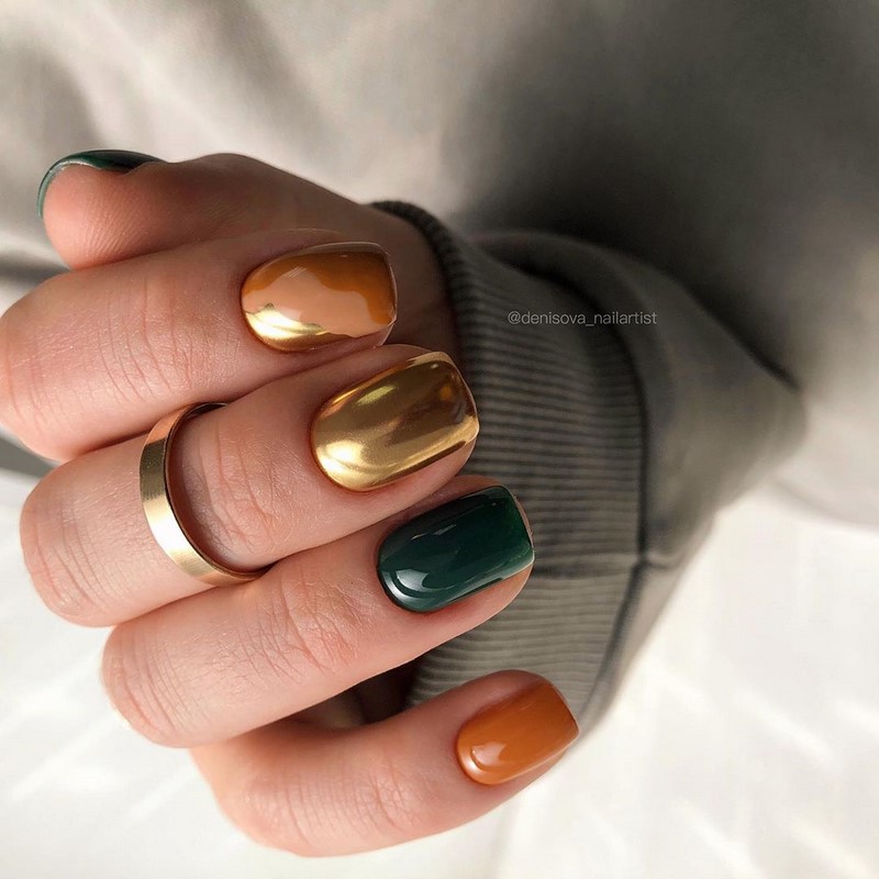 Золотой маникюр 2026 – бесподобные дизайны «золотых» ногтей с фото-примерами