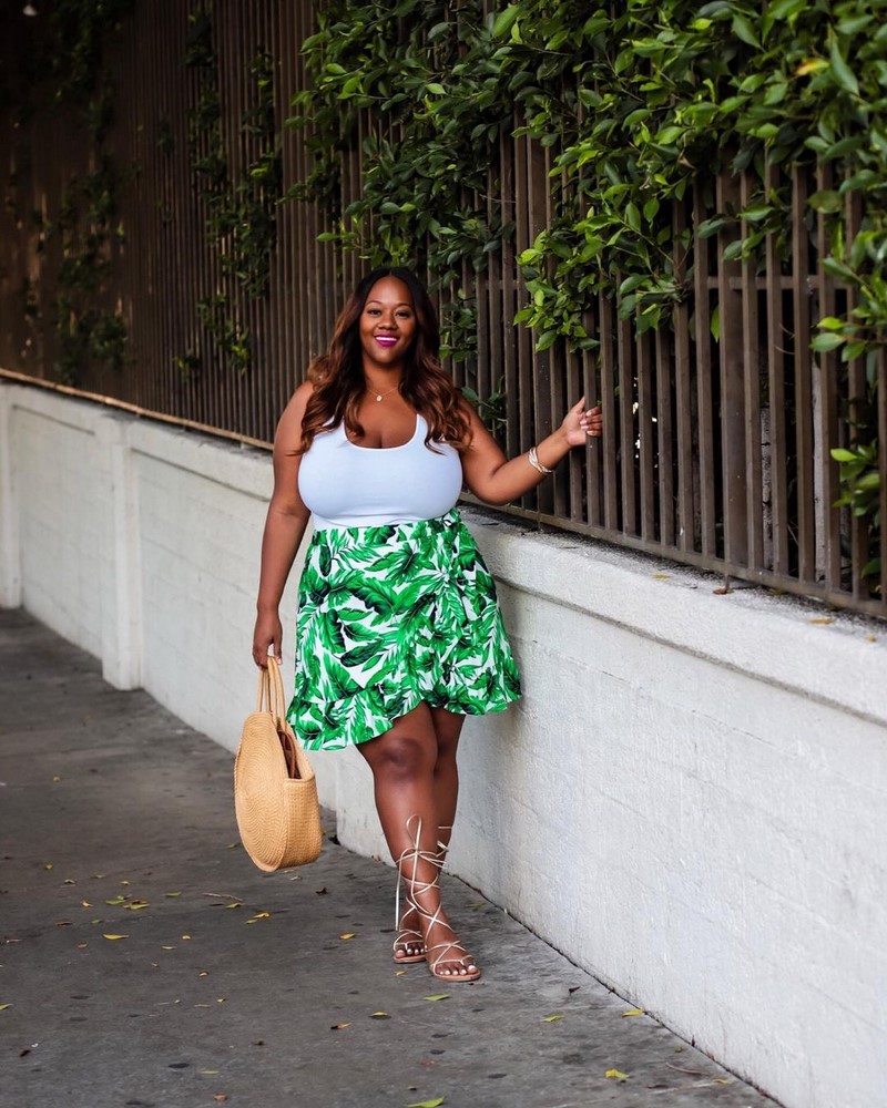 Новинки юбок для полных 2026 – главные тренды