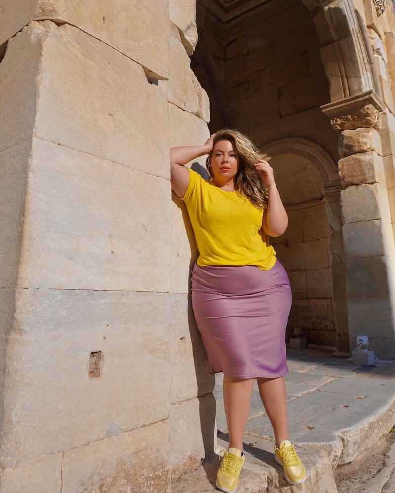 Новинки юбок для полных 2026 – главные тренды