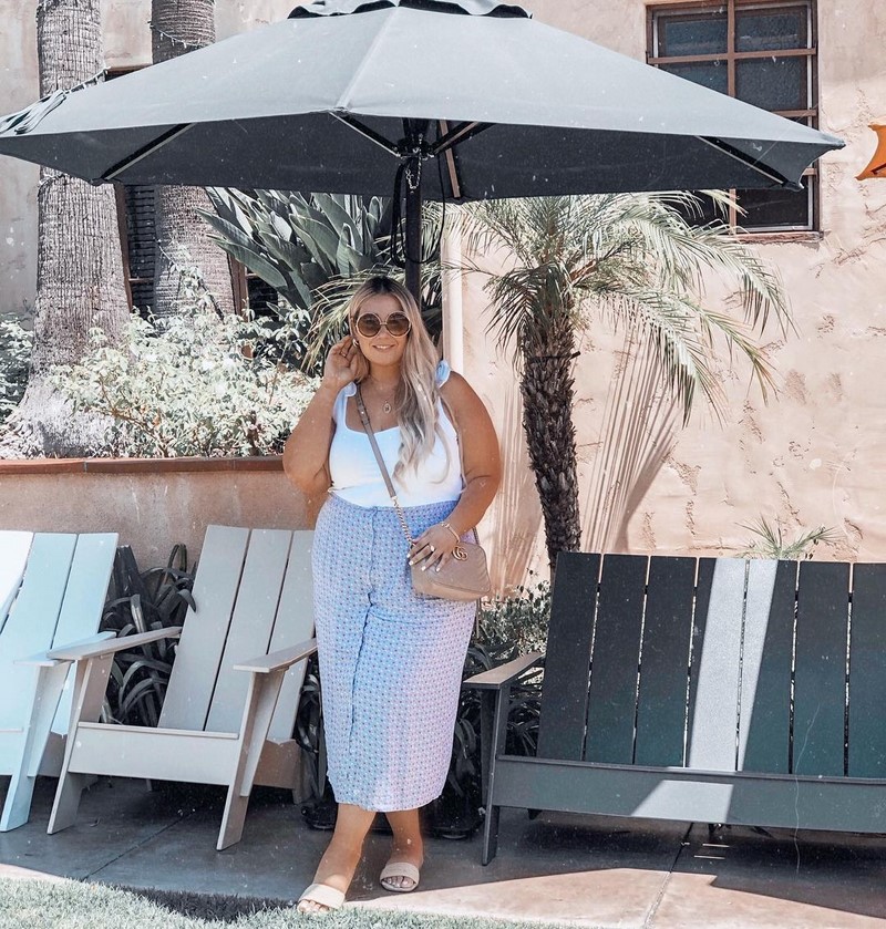 Новинки юбок для полных 2026 – главные тренды