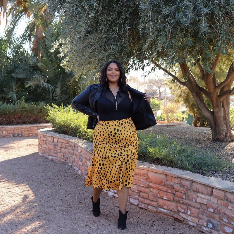 Новинки юбок для полных 2026 – главные тренды