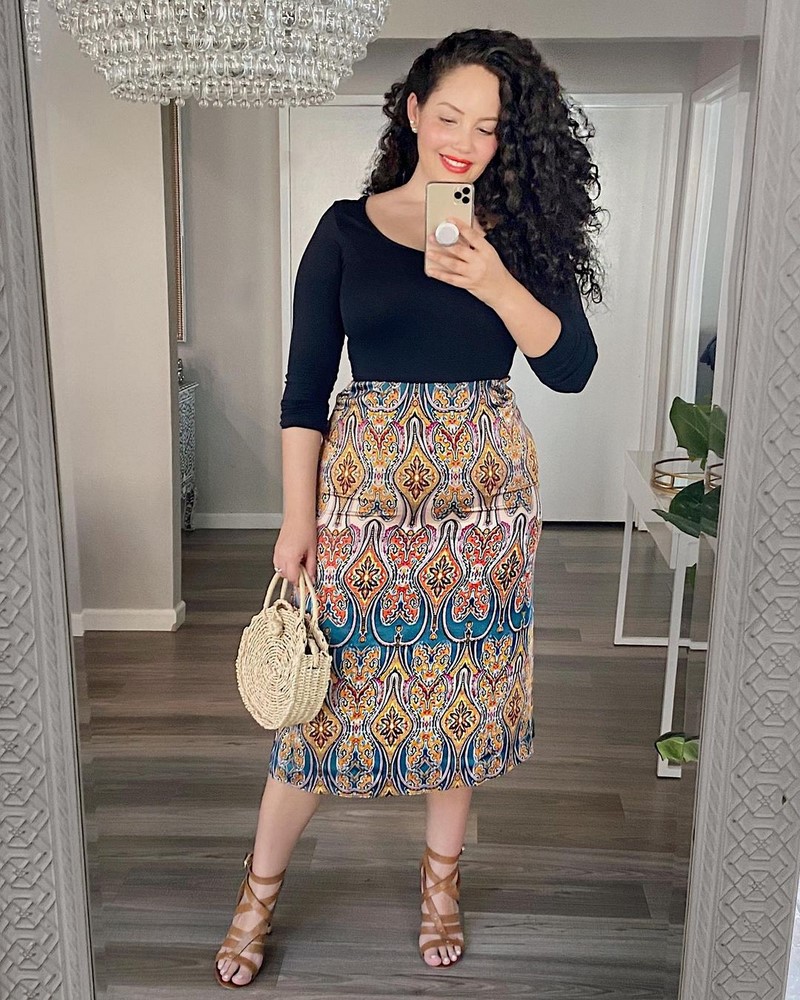 Новинки юбок для полных 2026 – главные тренды