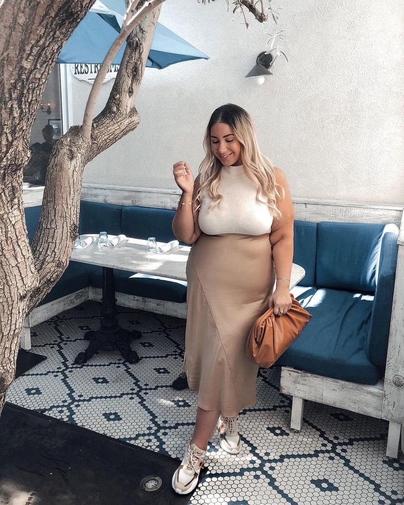 Новинки юбок для полных 2026 – главные тренды