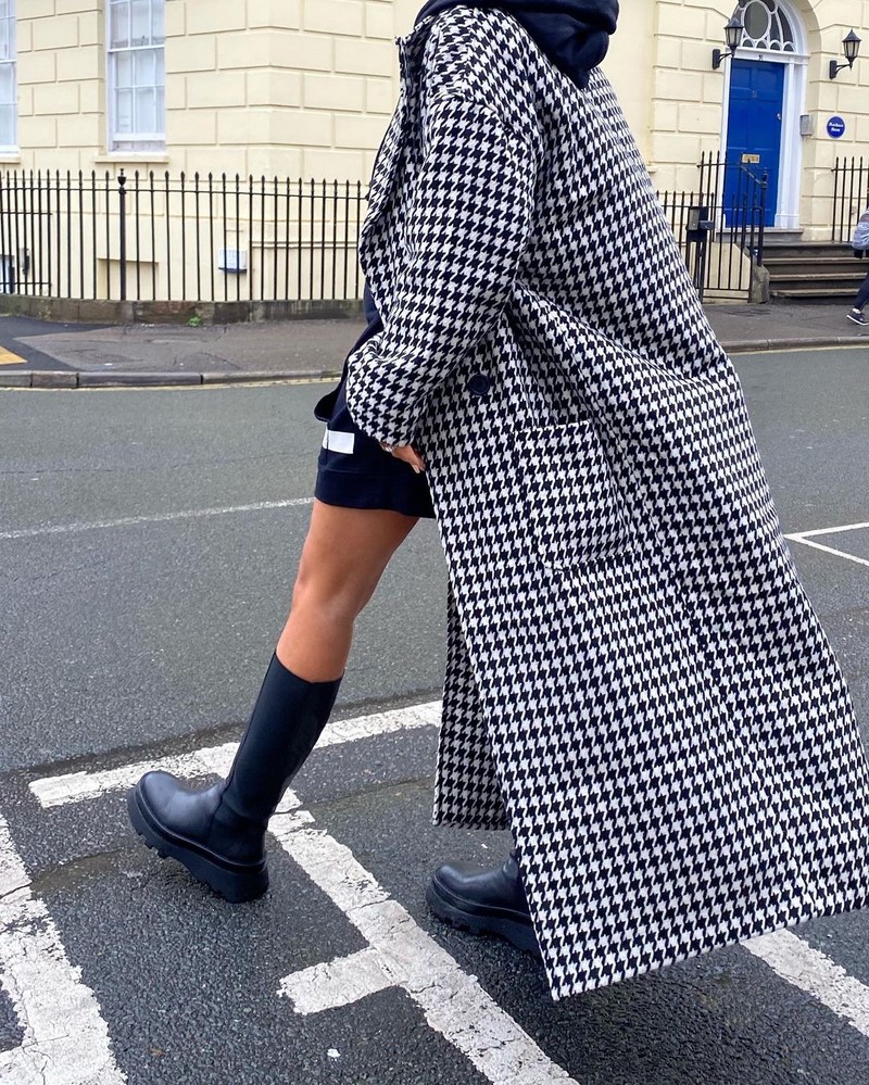 Что носить осенью 2026? Модные идеи осенних образов — фото