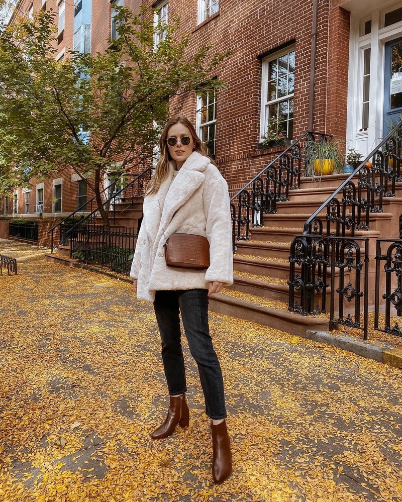 Что носить осенью 2026? Модные идеи осенних образов — фото