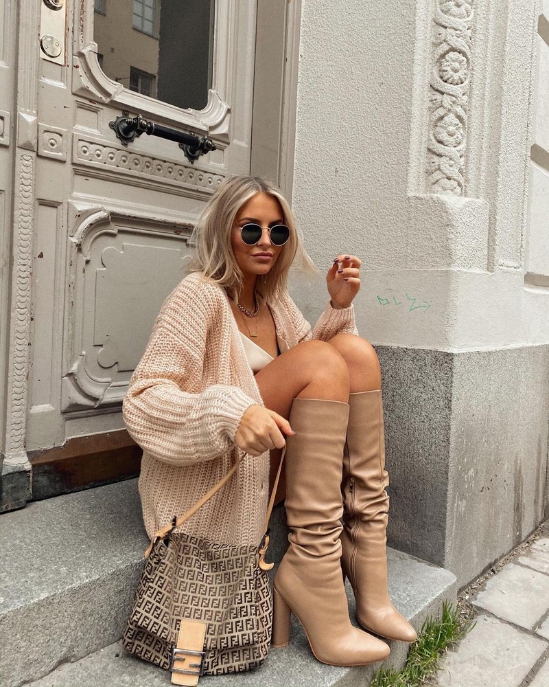 Что носить осенью 2026? Модные идеи осенних образов — фото