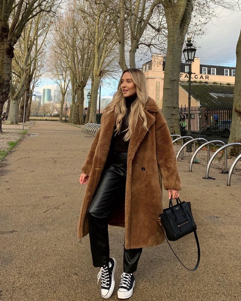 Что носить осенью 2026? Модные идеи осенних образов — фото