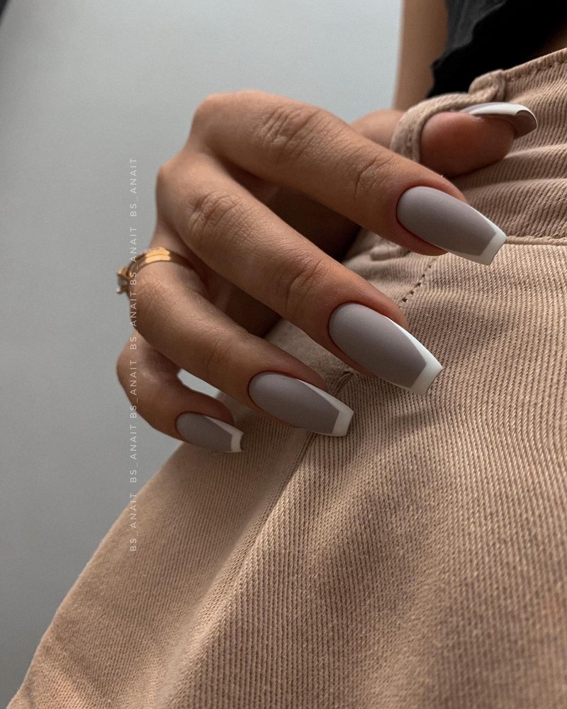 Модный маникюр осень-зима 2026-2027: фото-примеры