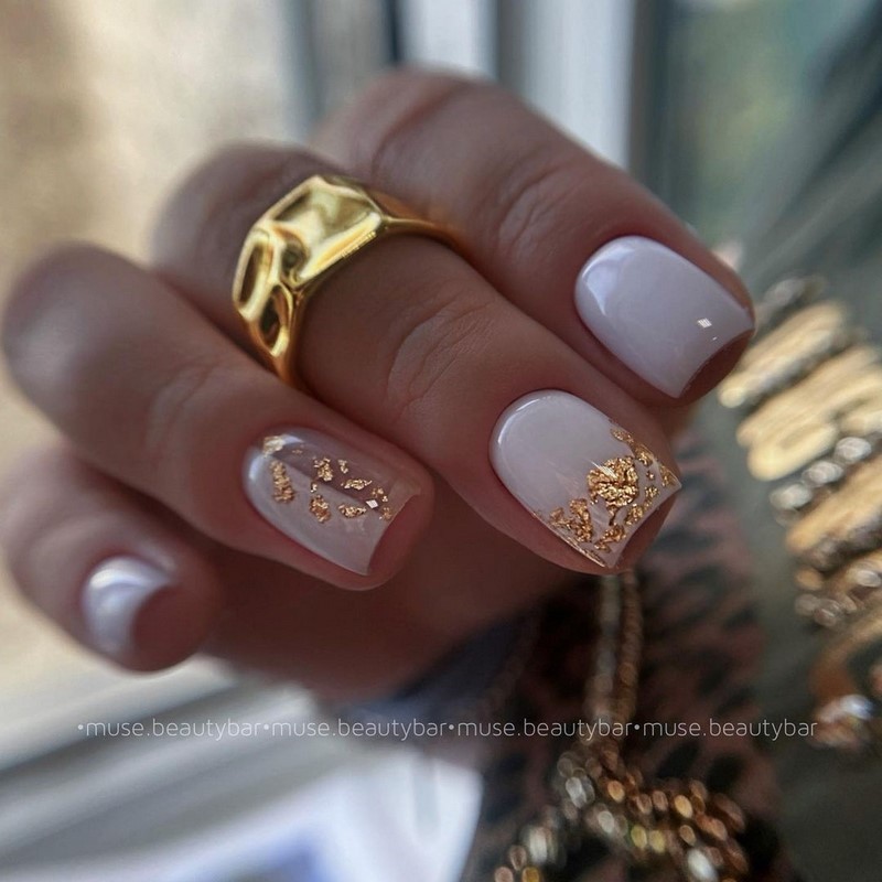 Модный маникюр осень-зима 2026-2027: фото-примеры