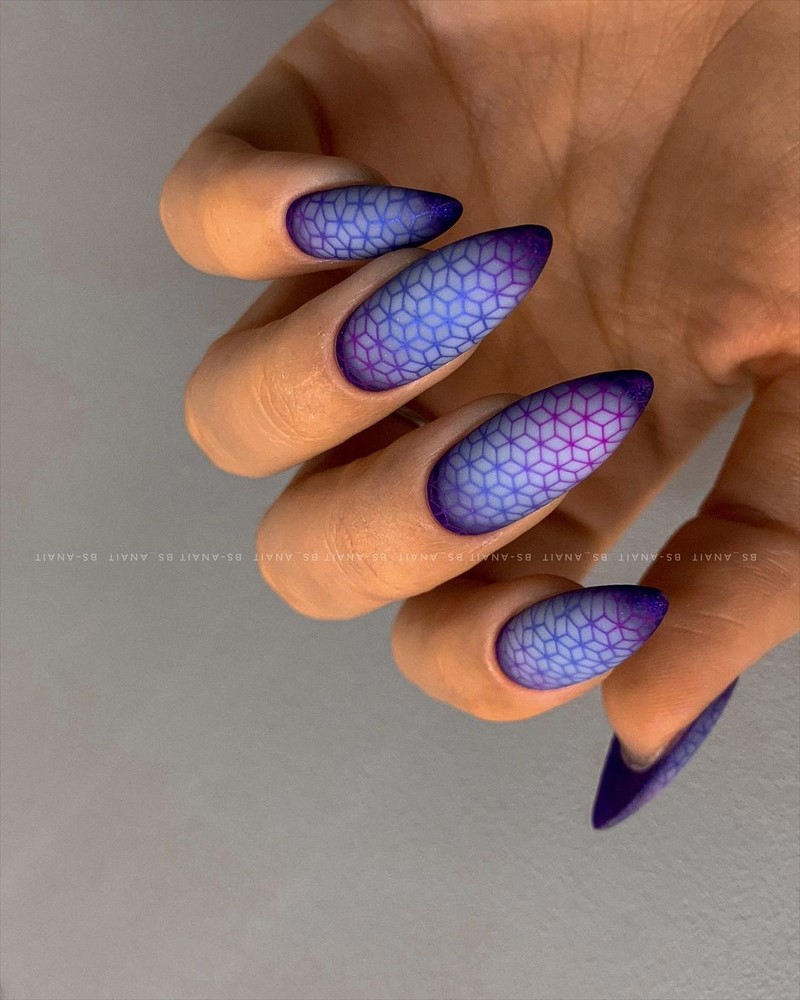 Модный маникюр осень-зима 2026-2027: фото-примеры