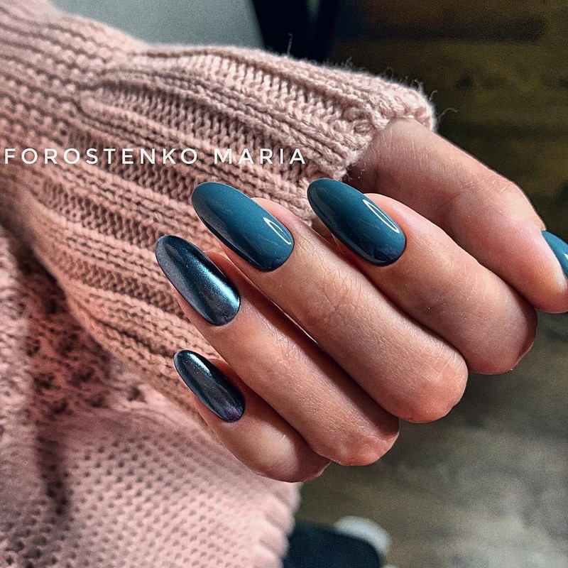 Модный маникюр осень-зима 2026-2027: фото-примеры