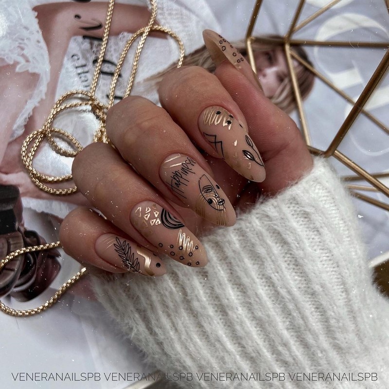 Модный маникюр осень-зима 2026-2027: фото-примеры