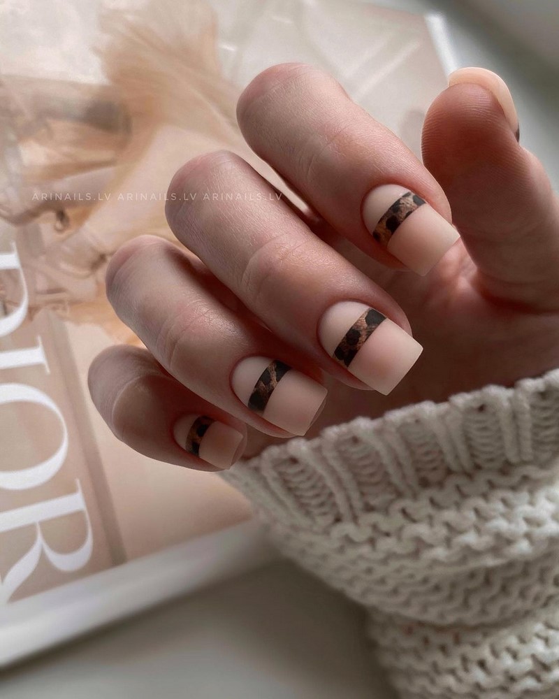 Модный маникюр осень-зима 2026-2027: фото-примеры