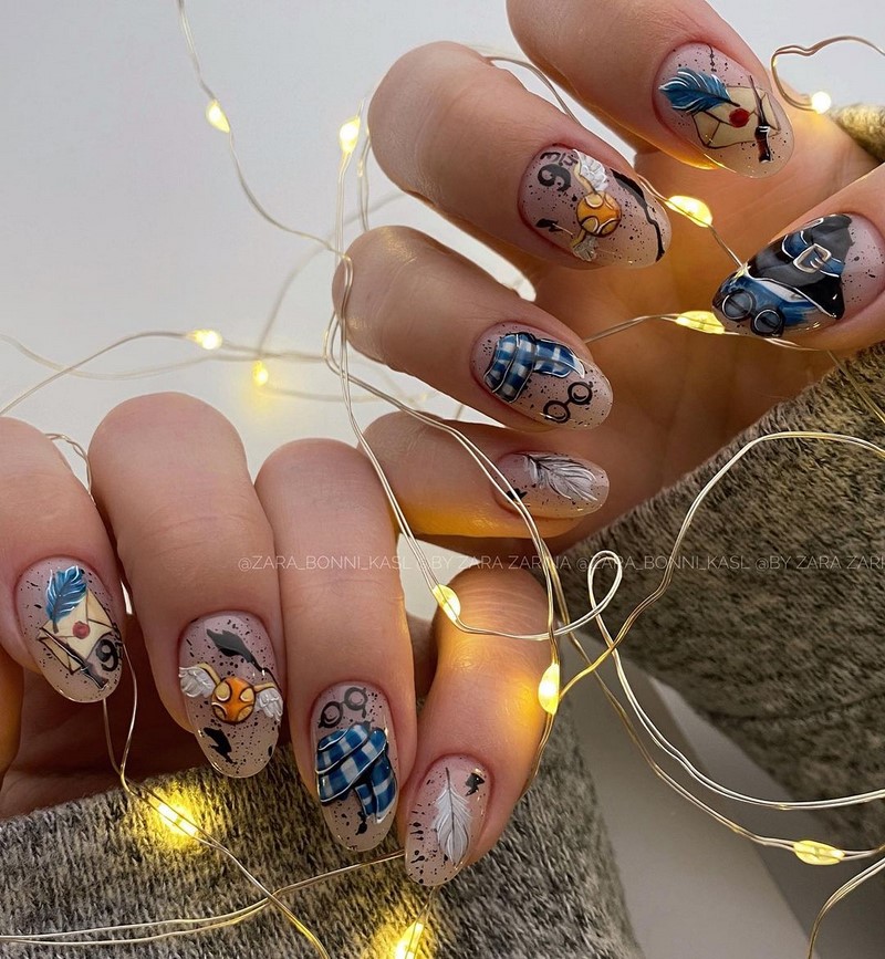 Модный маникюр осень-зима 2026-2027: фото-примеры