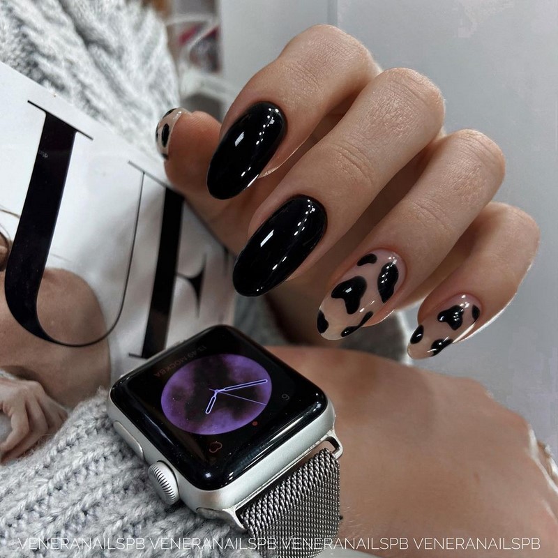 Модный маникюр осень-зима 2026-2027: фото-примеры