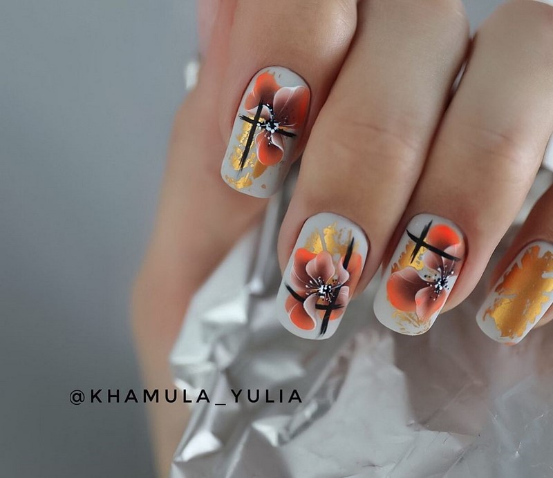 Модный маникюр осень-зима 2026-2027: фото-примеры