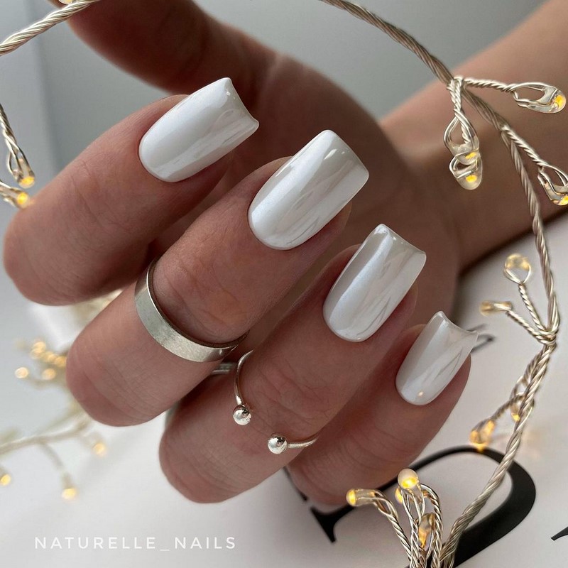 Модный маникюр осень-зима 2026-2027: фото-примеры