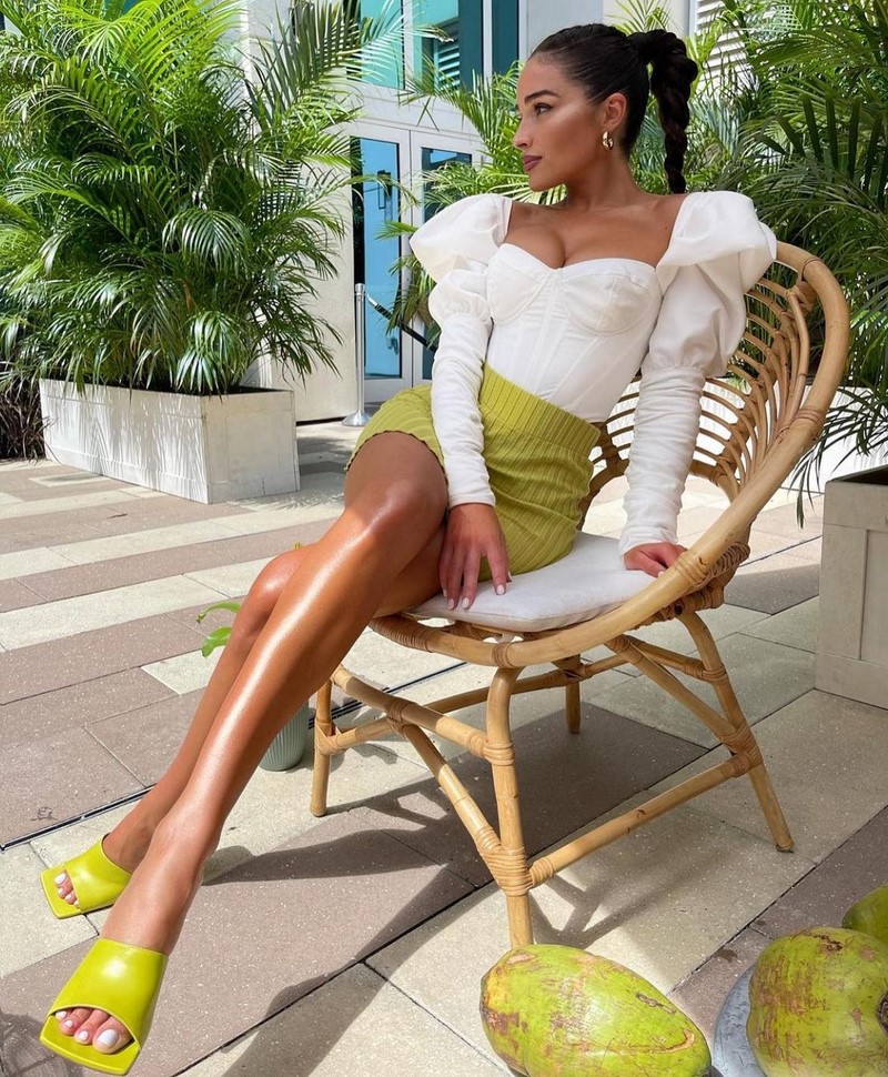 Модные блузки 2026: фото, новинки, тенденции